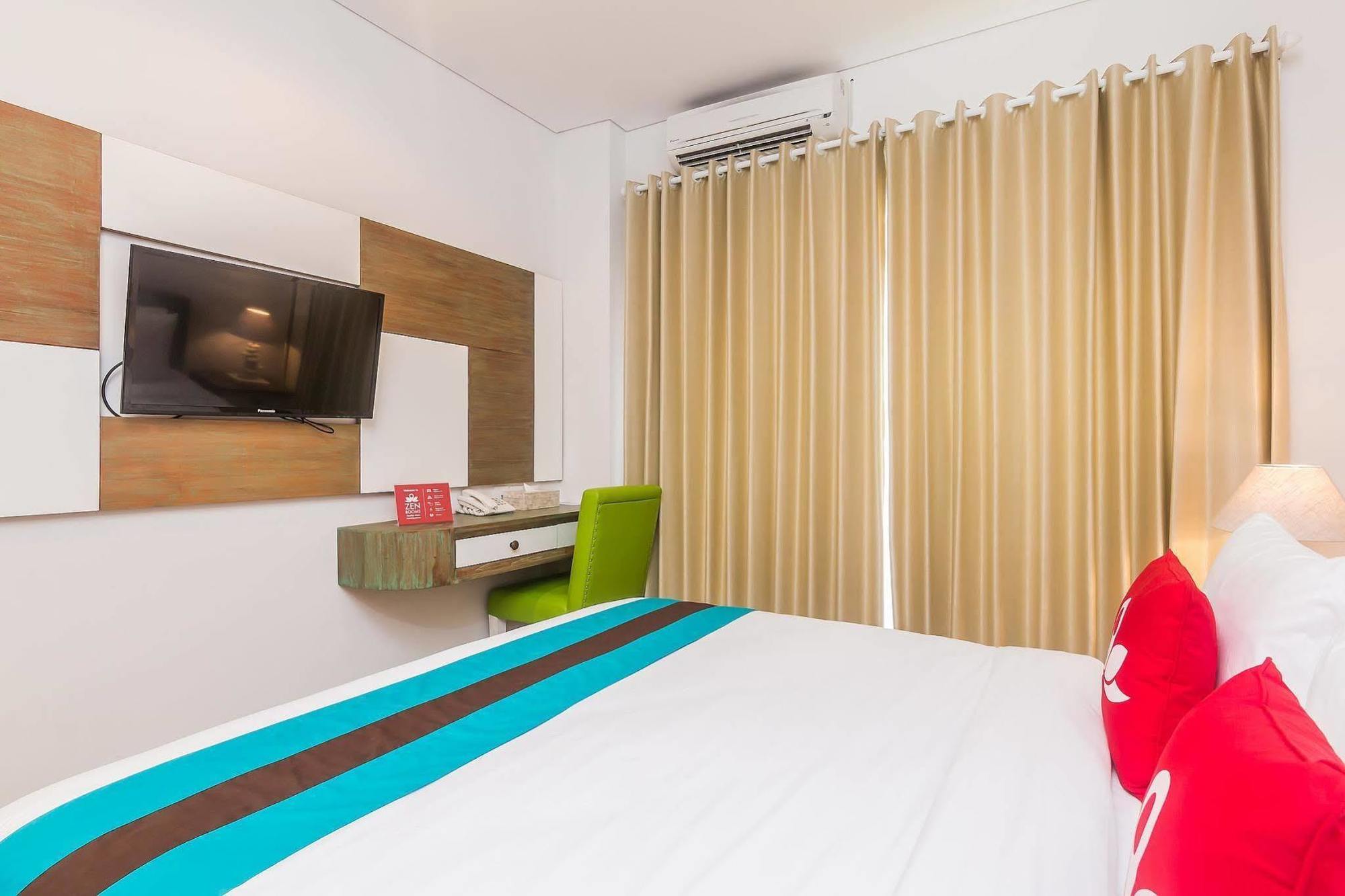 Zen Rooms Seminyak Kayu Jati Buitenkant foto