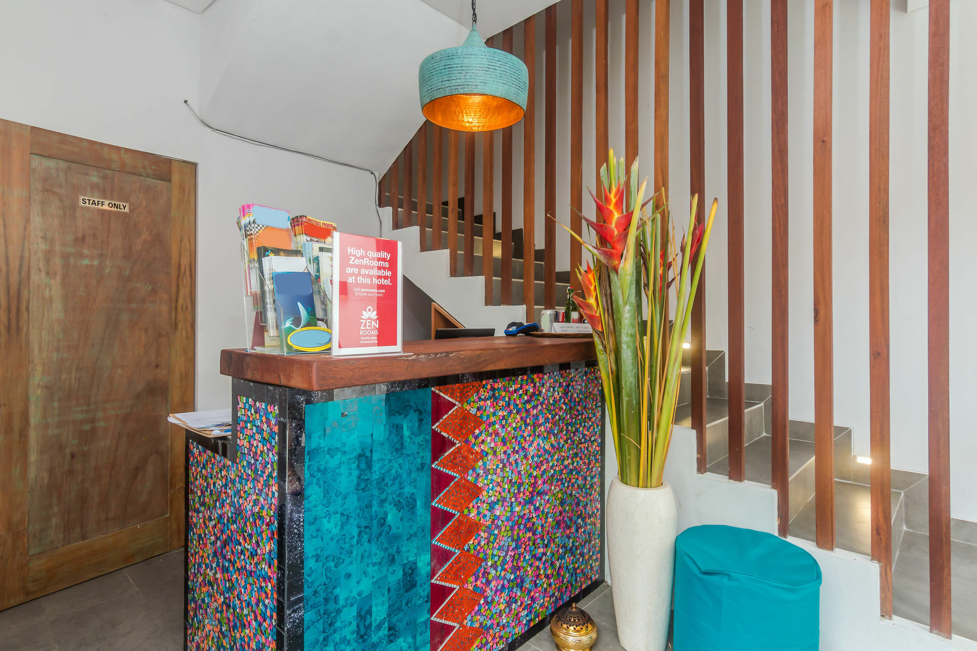 Zen Rooms Seminyak Kayu Jati Buitenkant foto