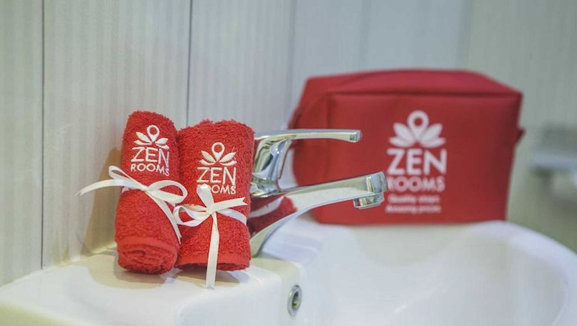 Zen Rooms Seminyak Kayu Jati Buitenkant foto