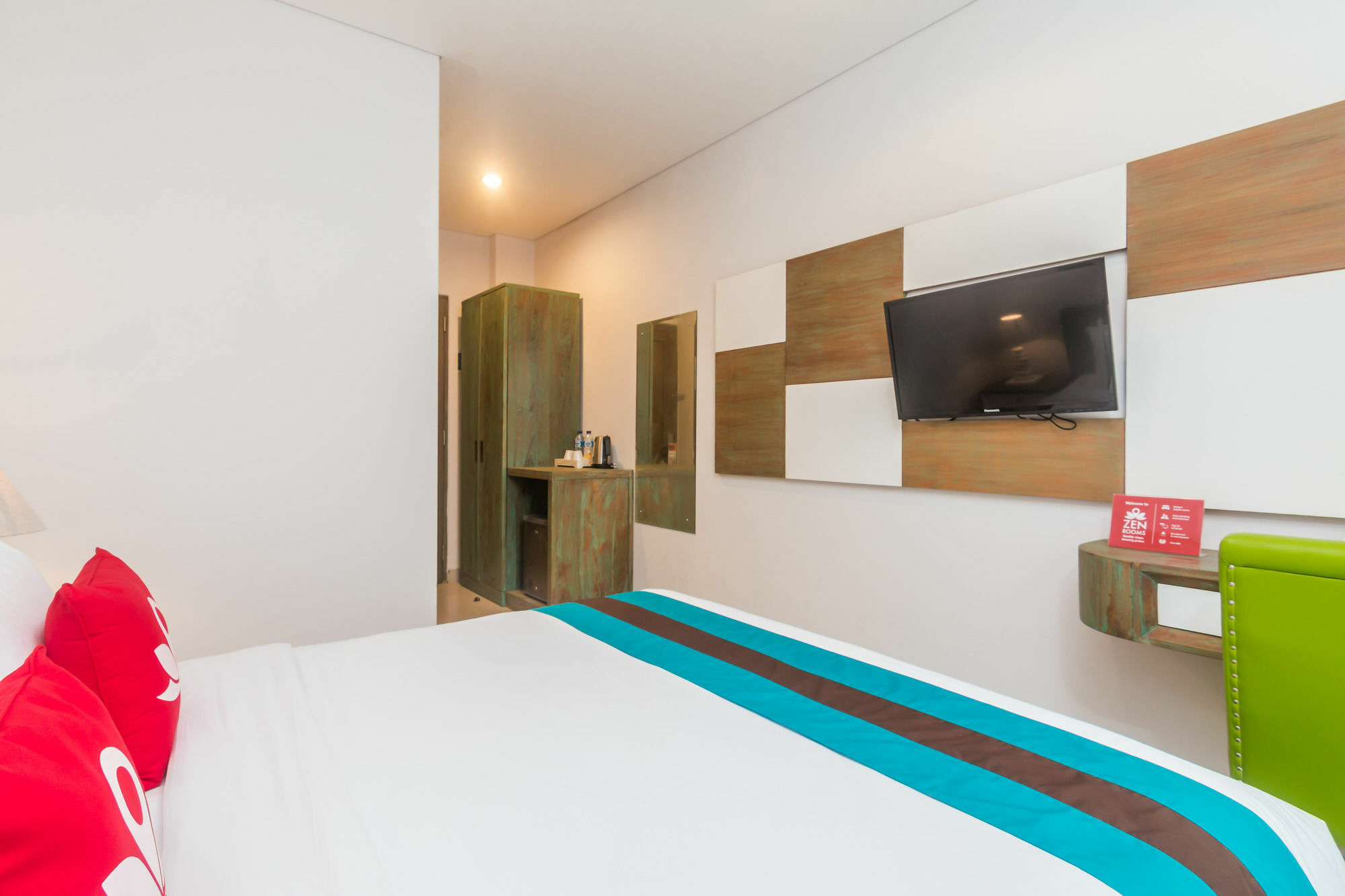 Zen Rooms Seminyak Kayu Jati Buitenkant foto